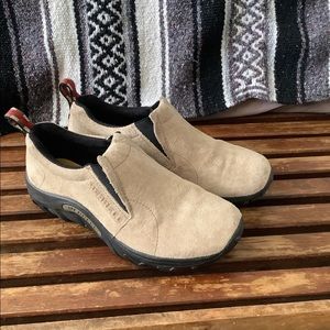 SOLD ⭐️Merrell Jungle Moc in Classic Taupe Boys size 5